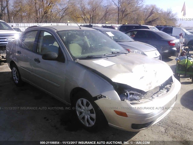 1FAFP34N07W345717 - 2007 FORD FOCUS ZX4/S/SE/SES 金色 照片 1