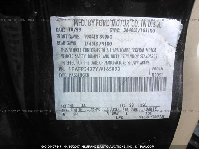 1FAFP3437YW165893 - 2000 FORD FOCUS SE/SE SPORT BLACK photo 9