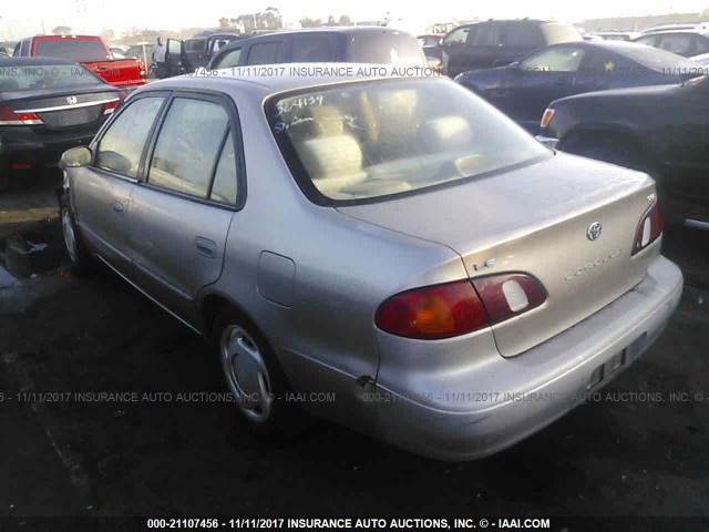 1NXBR18E5WZ135685 - 1998 TOYOTA COROLLA VE/CE/LE GRAY photo 3