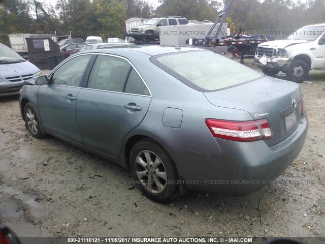 4T1BF3EK8BU655050 - 2011 TOYOTA CAMRY SE/LE/XLE GREEN photo 3