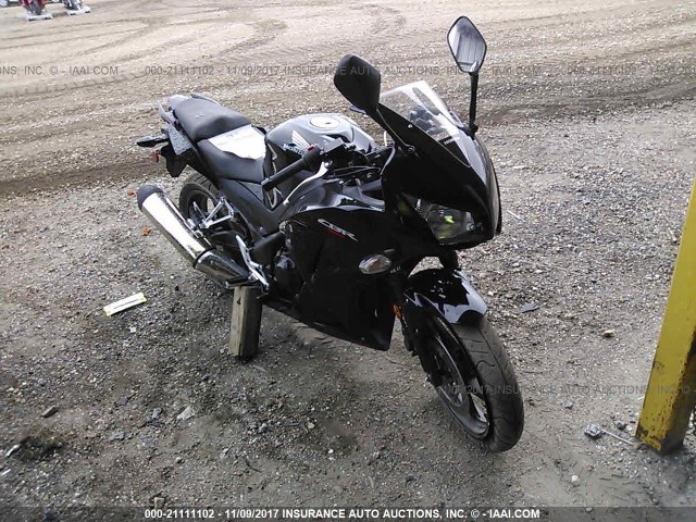 MLHNC5101G5200890 - 2016 HONDA CBR300 R BLACK photo 1