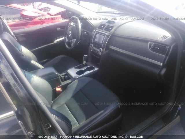 4T1BF1FK1EU336676 - 2014 TOYOTA CAMRY L/SE/LE/XLE 黑色 照片 5