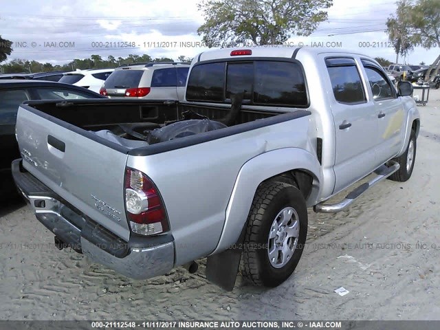 3TMJU62N49M070938 - 2009 TOYOTA TACOMA DOUBLE CAB PRERUNNER SILVER photo 4