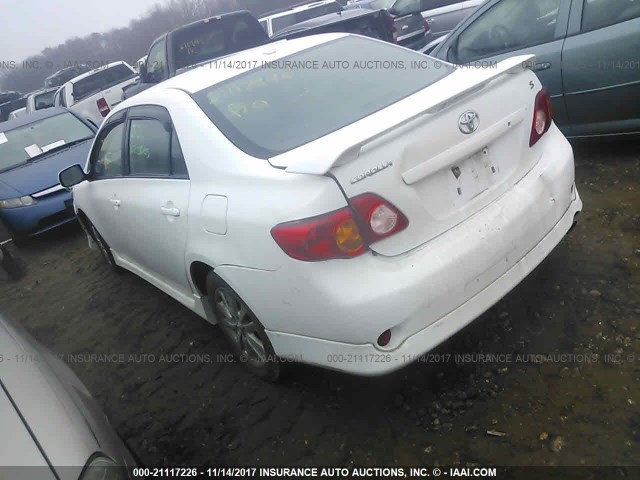 1NXBU40E89Z122753 - 2009 TOYOTA COROLLA S/LE/XLE WHITE photo 3