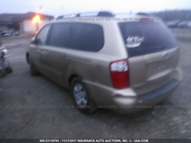 KNDMB233566057524 - 2006 KIA SEDONA EX/LX GOLD photo 3