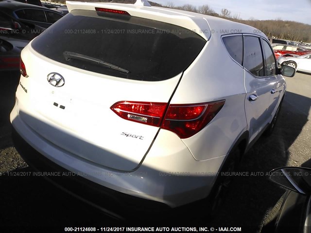 5XYZT3LBXGG322906 - 2016 HYUNDAI SANTA FE SPORT  WHITE photo 4