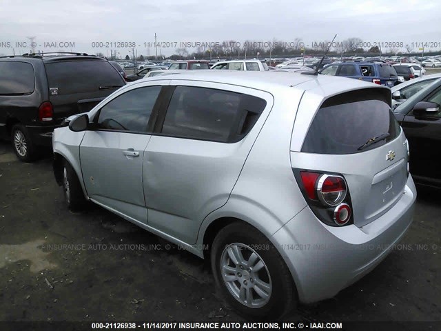 1G1JA6SH1C4150566 - 2012 CHEVROLET SONIC LS Gümüş foto 3