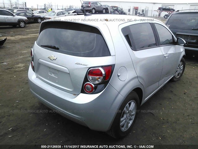 1G1JA6SH1C4150566 - 2012 CHEVROLET SONIC LS Gümüş foto 4