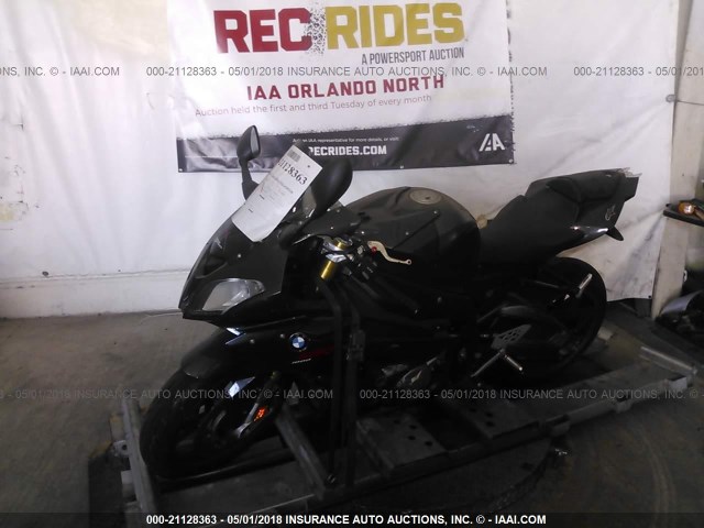 WB1051702AZV40618 - 2010 BMW S 1000 RR GRAY photo 2