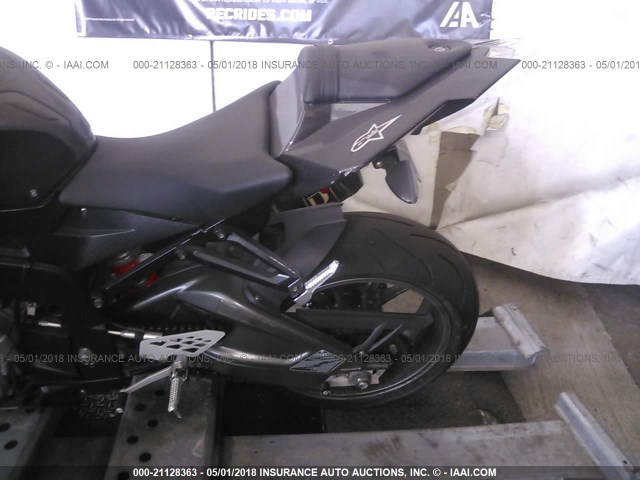 WB1051702AZV40618 - 2010 BMW S 1000 RR GRAY photo 6