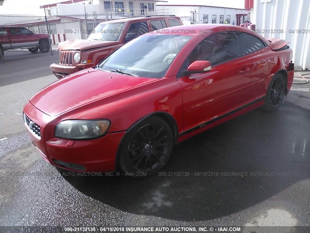 YV1MC68297J023647 - 2007 VOLVO C70 T5 RED photo 2