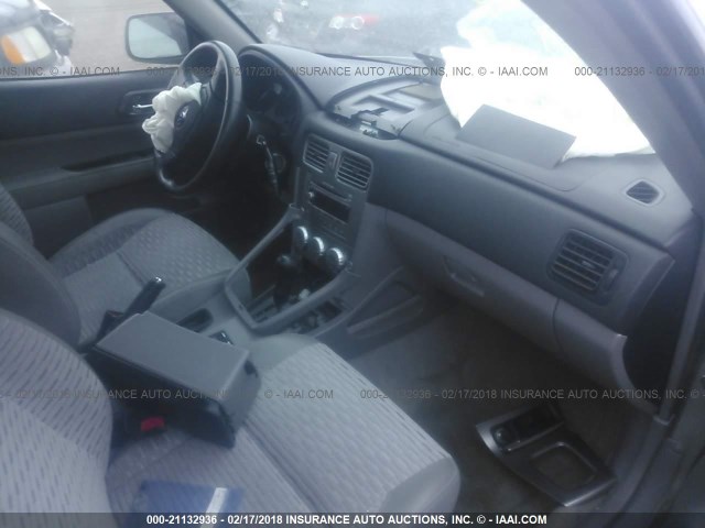 JF1SG65605H752638 - 2005 SUBARU FORESTER 2.5XS Күміс фото 5