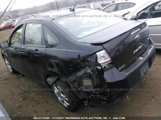 1FAHP35N38W181534 - 2008 FORD FOCUS SE/SEL/SES BLACK photo 3