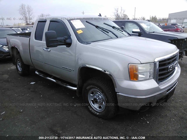 1GTHC59K29E103156 - 2009 GMC SIERRA C2500 SLE SILVER photo 1