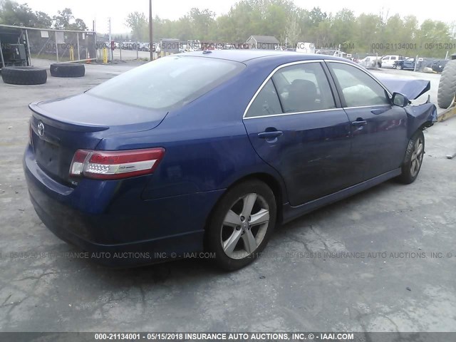4T1BF3EK5BU591789 - 2011 TOYOTA CAMRY SE/LE/XLE Dark Blue photo 4