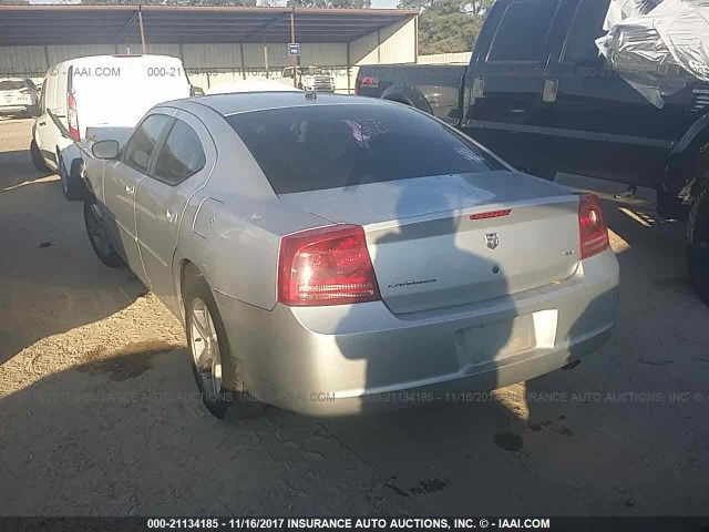 2B3KA33G98H275567 - 2008 DODGE CHARGER SXT SILVER photo 3