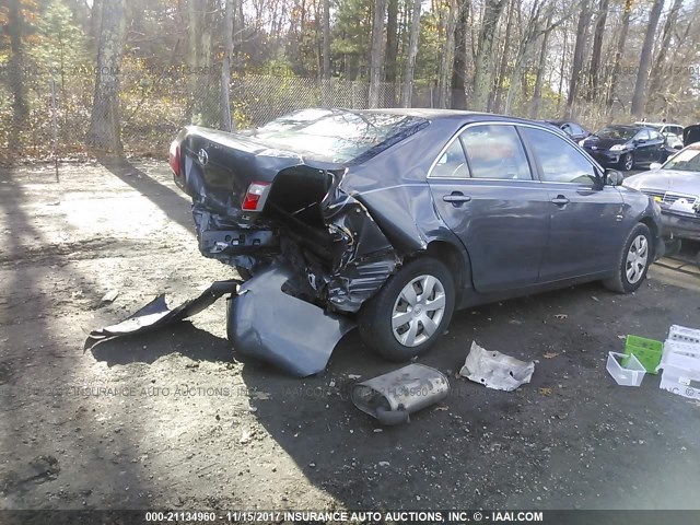 4T1BE46K77U151720 - 2007 TOYOTA CAMRY NEW GENERAT CE/LE/XLE/SE GRAY photo 4