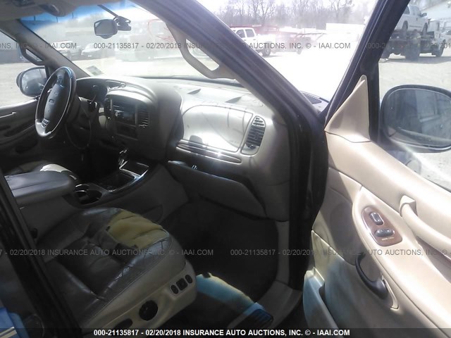 5LMRU27A9YLJ05368 - 2000 LINCOLN NAVIGATOR BLUE photo 5