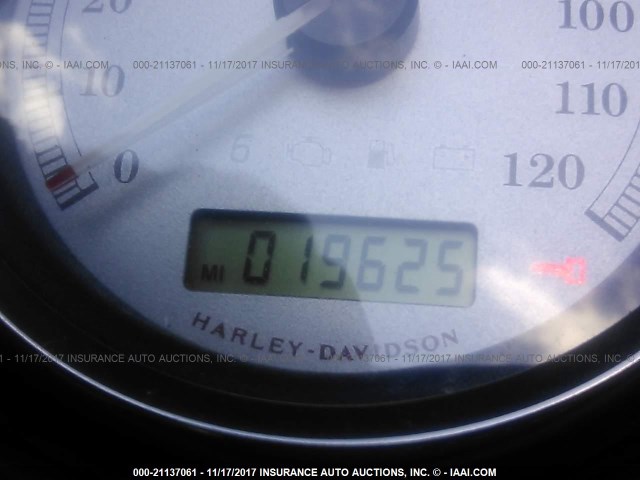 1HD1KBM18CB682503 - 2012 HARLEY-DAVIDSON FLHX STREET GLIDE BLACK photo 7