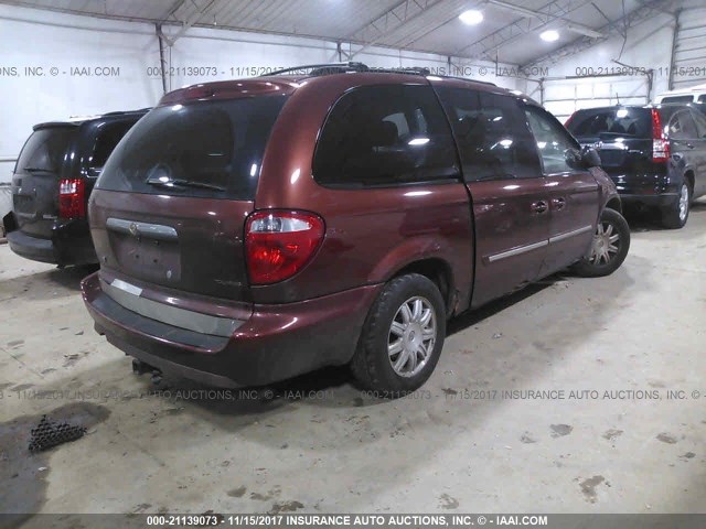 2A4GP54L37R109929 - 2007 CHRYSLER TOWN & COUNTRY TOURING MAROON photo 4