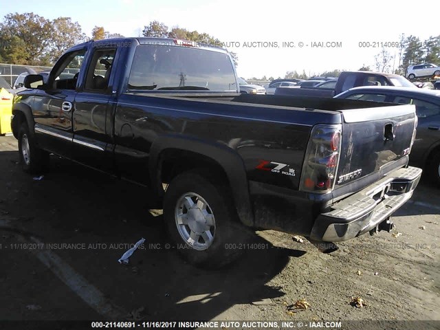 1GTEK19Z15Z269697 - 2005 GMC NEW SIERRA K1500 BLACK photo 3