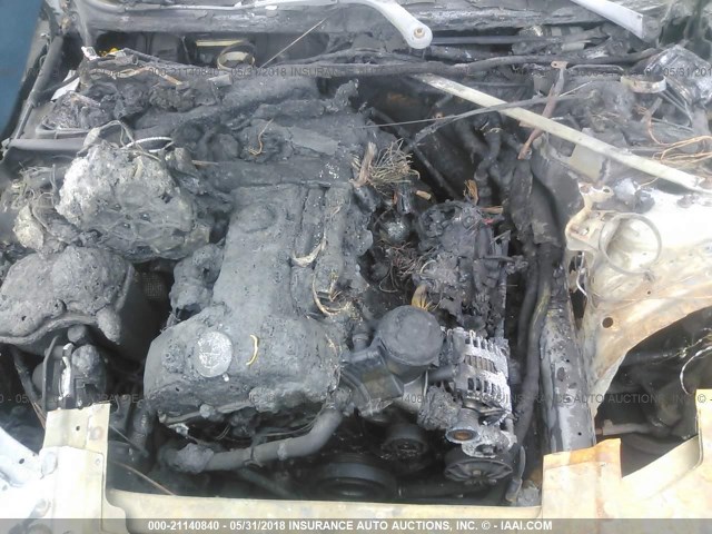 WBAPK5C50AA599908 - 2010 BMW 328 XI SULEV BLACK photo 10