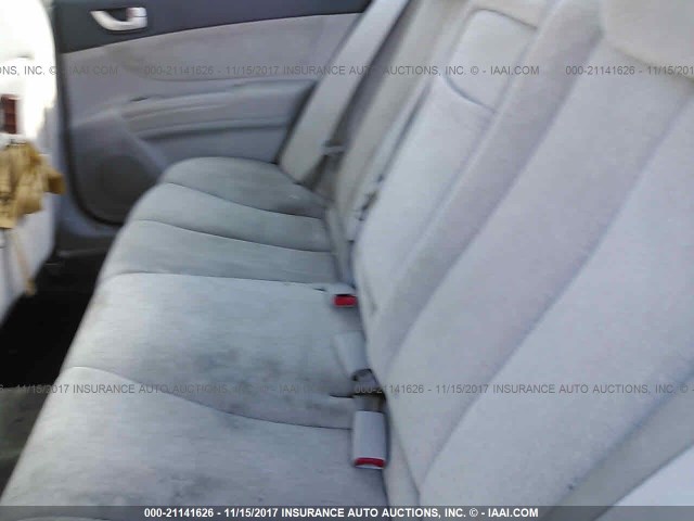 5NPEU46F56H061806 - 2006 HYUNDAI SONATA GLS/LX SILVER photo 8