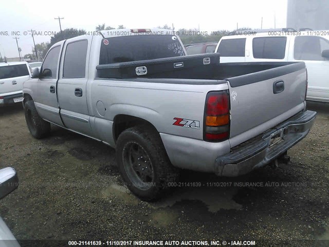 2GTEK13T961229575 - 2006 GMC NEW SIERRA K1500 SILVER photo 3