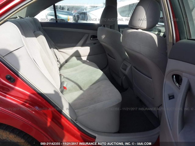 4T1BF3EKXBU717256 - 2011 TOYOTA CAMRY SE/LE/XLE RED photo 8