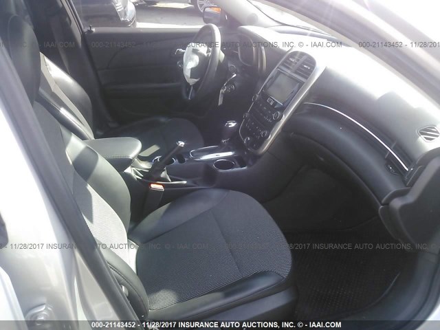 1G11C5SL8FF307477 - 2015 CHEVROLET MALIBU 1LT 银色 照片 5