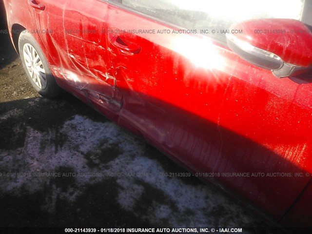 WVWDB7AJ1DW126785 - 2013 VOLKSWAGEN GOLF 红色 照片 6