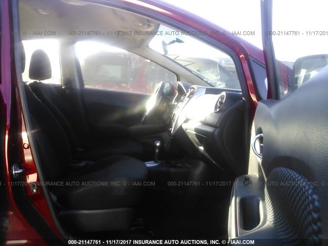 3N1CE2CP6FL353070 - 2015 NISSAN VERSA NOTE S/S PLUS/SV/SL/SR RED photo 5