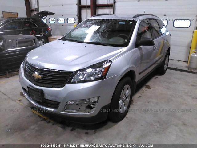 1GNKRFED1EJ240955 - 2014 CHEVROLET TRAVERSE LS SILVER photo 2