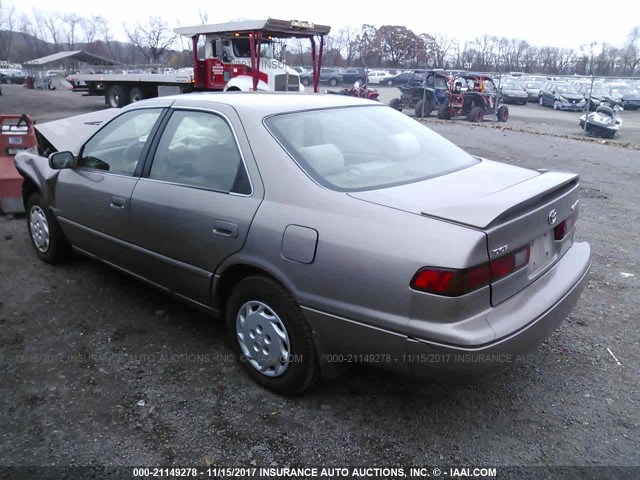 4T1BG22K9XU531517 - 1999 TOYOTA CAMRY CE/LE/XLE 金色 照片 3