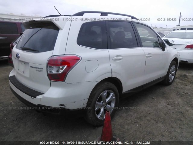 JF2SJAHC9FH468024 - 2015 SUBARU FORESTER 2.5I LIMITED WHITE photo 4