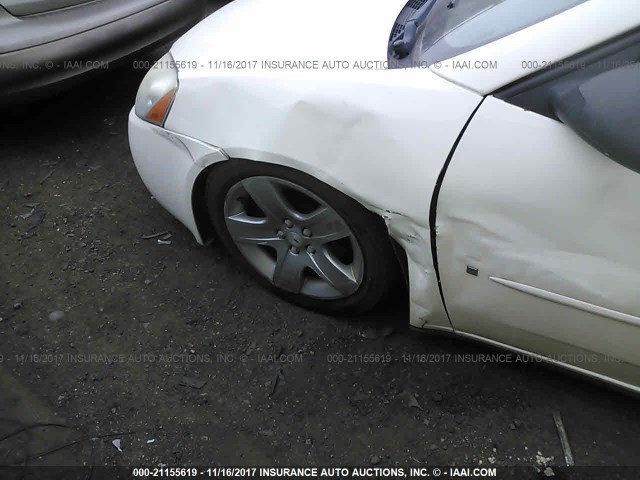 1G2ZG57B584227006 - 2008 PONTIAC G6 SE WHITE photo 6