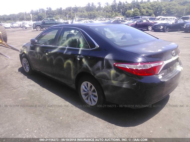 4T4BF1FK3FR502896 - 2015 TOYOTA CAMRY LE/XLE/SE/XSE BLACK photo 3