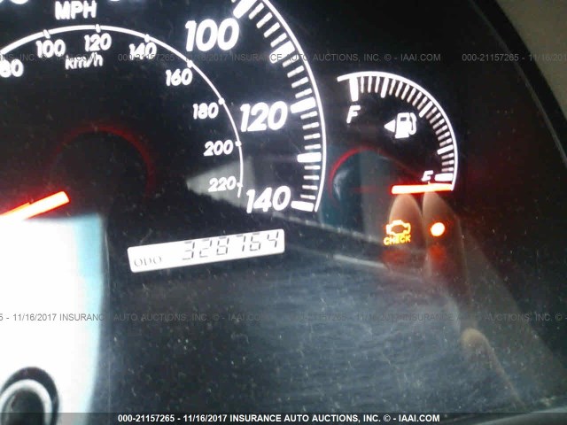 4T1BE32K95U387573 - 2005 TOYOTA CAMRY LE/XLE/SE მწვანე ფოტო 7