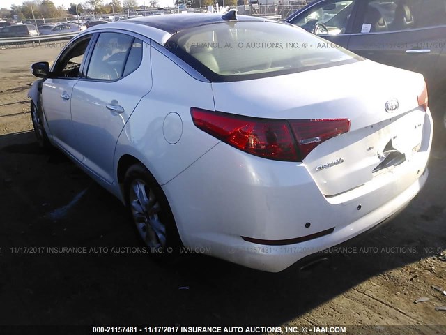 KNAGN4A7XB5059840 - 2011 KIA OPTIMA EX/SX WHITE photo 3