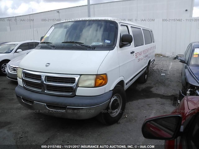 2B5WB35Z0XK549387 - 1999 DODGE RAM WAGON B3500 WHITE photo 2