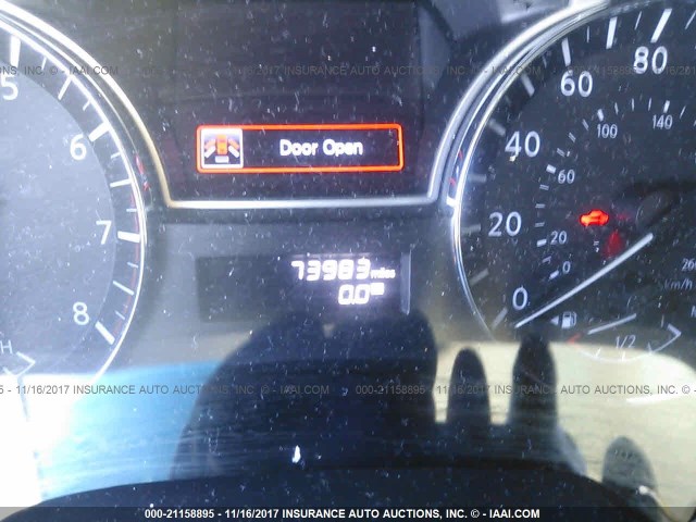 5N1AR2MN8DC600681 - 2013 NISSAN PATHFINDER S/SV/SL/PLATINUM 灰色 照片 7