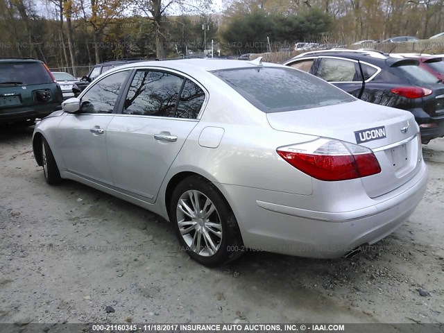 KMHGC4DF8BU115867 - 2011 HYUNDAI GENESIS 4.6L SILVER photo 3