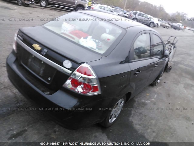 KL1TD5DE0BB199828 - 2011 CHEVROLET AVEO LS/LT BLACK photo 4