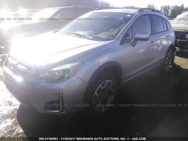 JF2GPABCXH8218730 - 2017 SUBARU CROSSTREK PREMIUM ვერცხლისფერი ფოტო 2