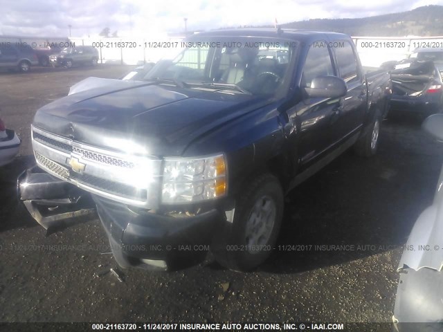 2GCFK13Y481318831 - 2008 CHEVROLET SILVERADO K1500 BLACK photo 2