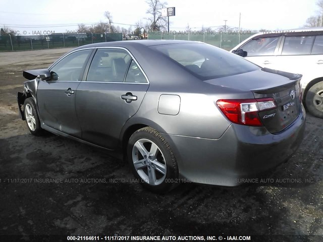 4T1BF1FK5EU810452 - 2014 TOYOTA CAMRY L/SE/LE/XLE Boz foto 3