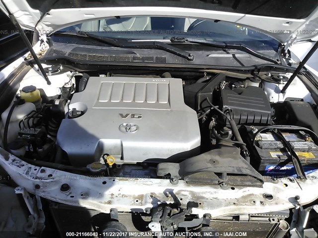 4T1BK3EK1BU619938 - 2011 TOYOTA CAMRY SE/LE/XLE WHITE photo 10
