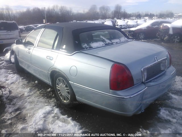 2LNBL8CV0AX614499 - 2010 LINCOLN TOWN CAR SIGNATURE LIMITED Light Blue photo 3