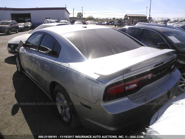 2C3CDXBG7CH212239 - 2012 DODGE CHARGER SE SILVER photo 3