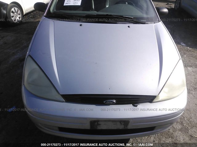 1FAFP38391W153843 - 2001 FORD FOCUS ZTS SILVER photo 6